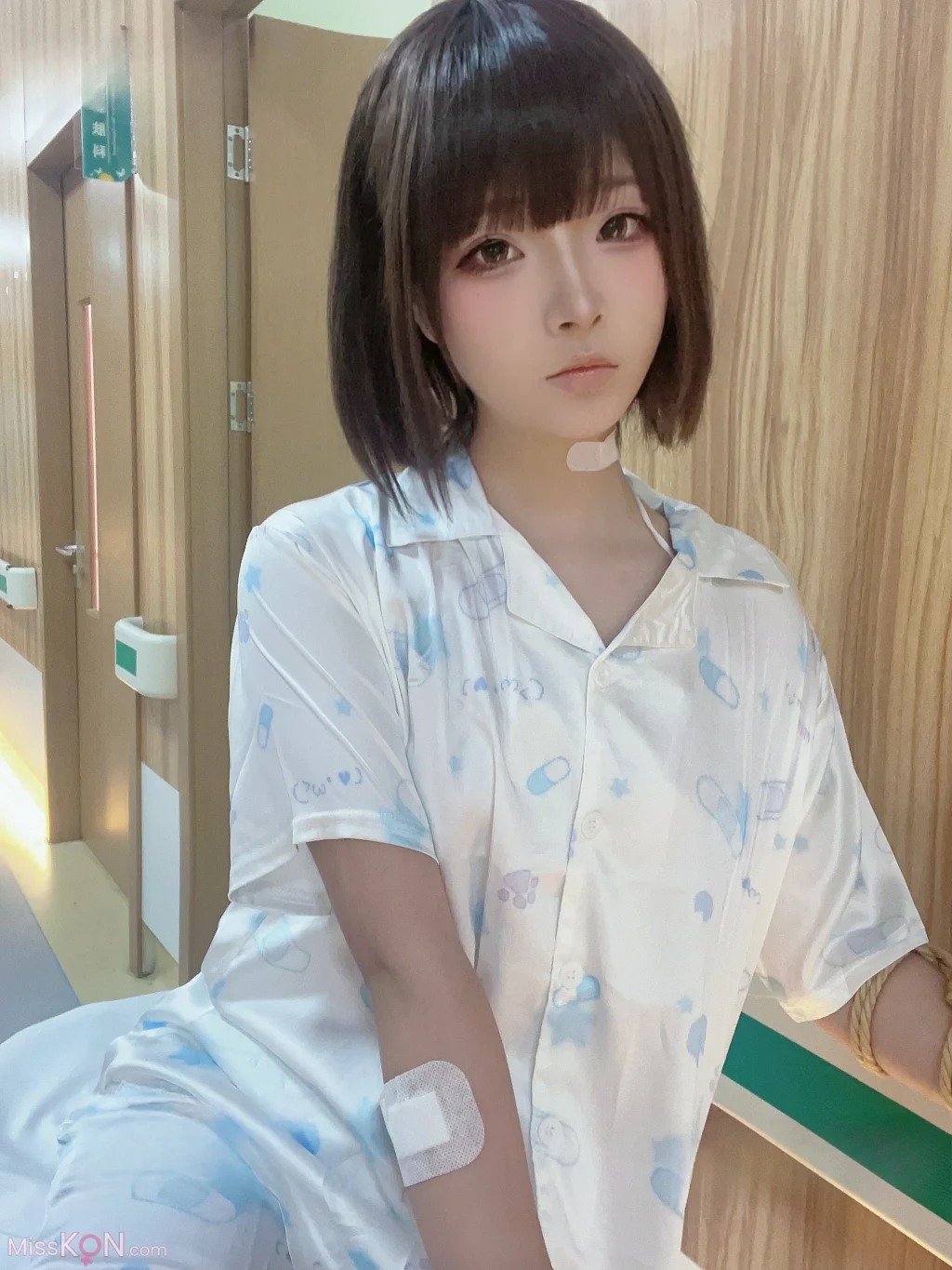 Coser@yuuhui玉汇: 生病的妹妹 (37 photos + 2 videos) – Page 2