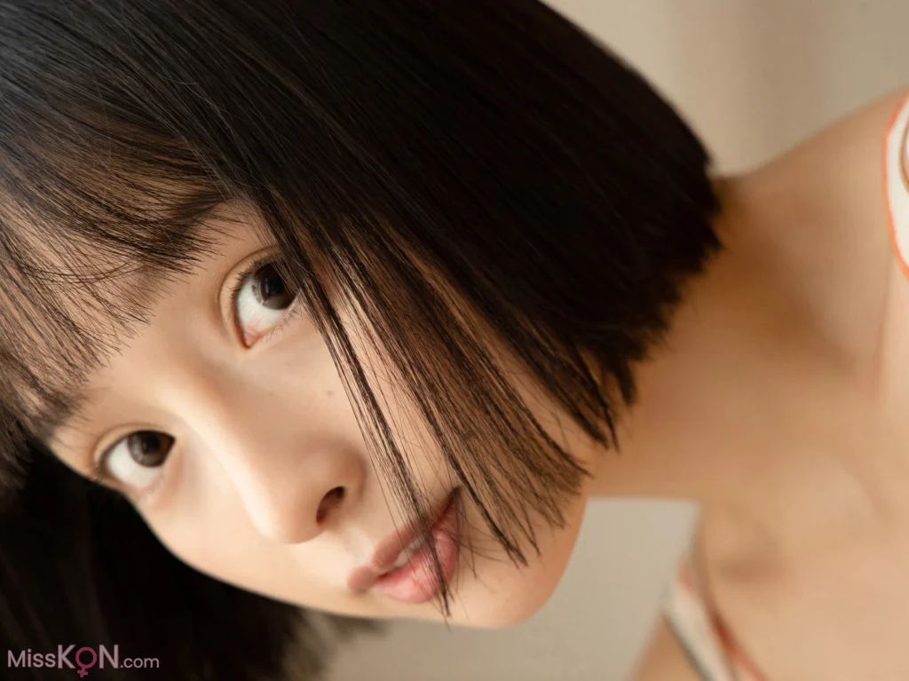 [JP] Asuka Hanamura (華村あすか): FLASHデジタル写真集 New Mode 前編 (88 photos)