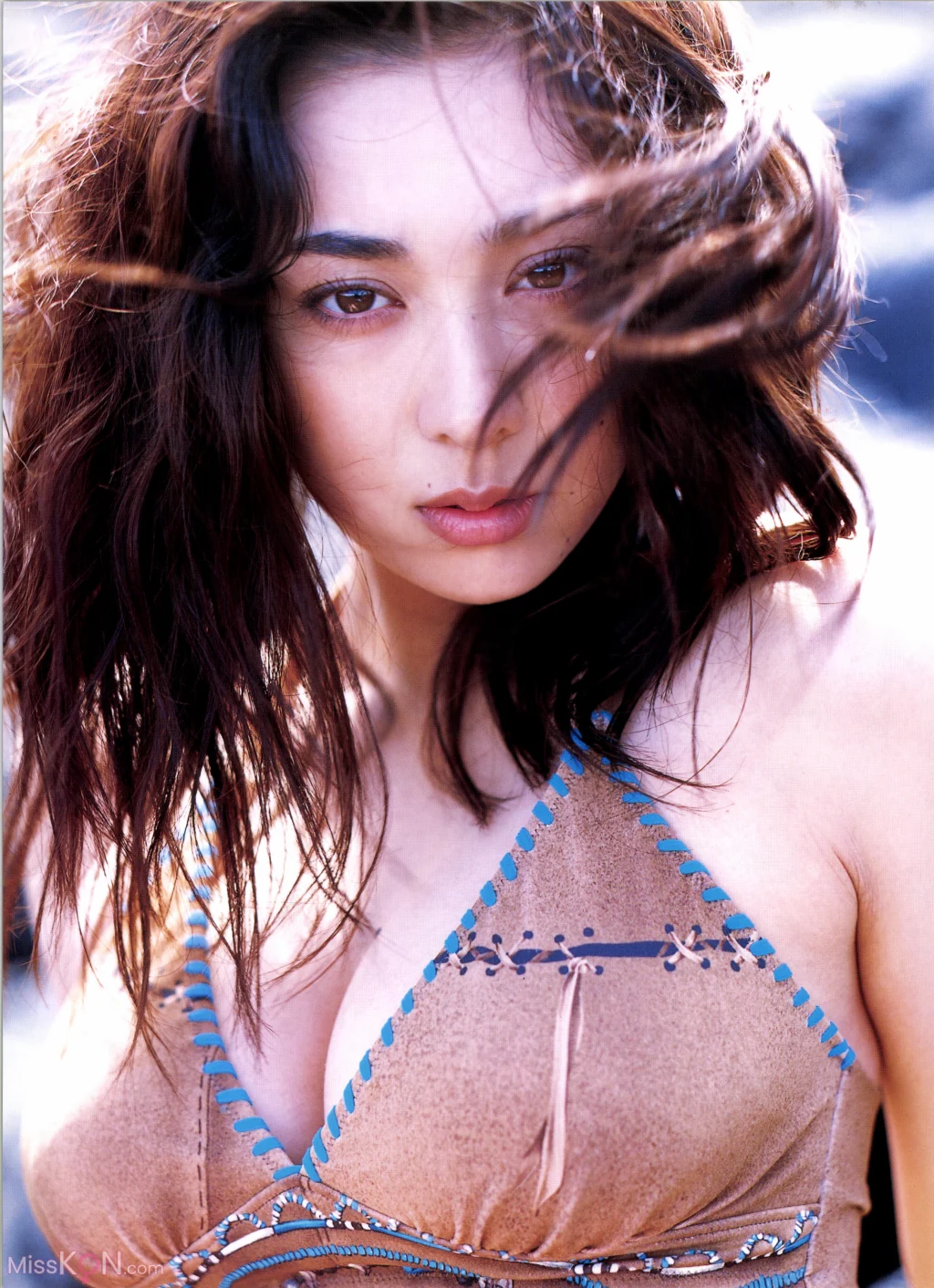 [JP] Kazue Fukiishi (吹石 一恵): FUKIISHI (97 photos) – Page 2