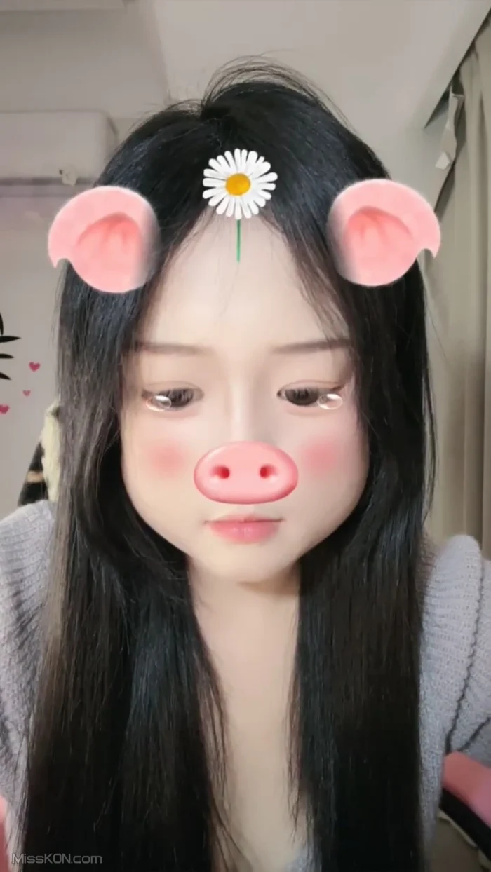 e懒得喷: 危险纯欲体 G奶女大生裸舞 (44 photos + 10 videos)