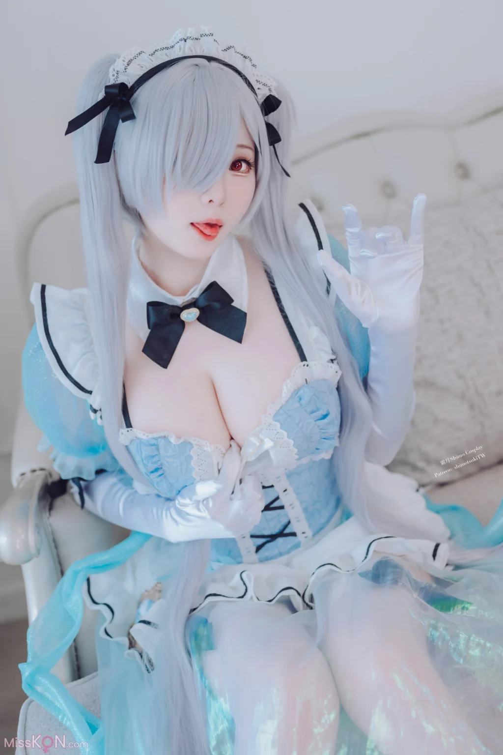 Coser@霜月shimo: Cinderella Maid NIKKE 灰姑娘女仆装 VOL.2 (33 photos)