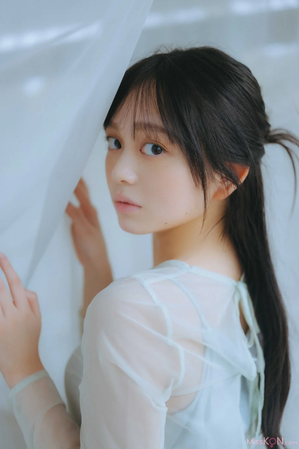 [JP] Mai Horai (蓬莱舞): FRIDAYデジタル写真集 蒼い音 Vol.2 豪華版 (118 photos)