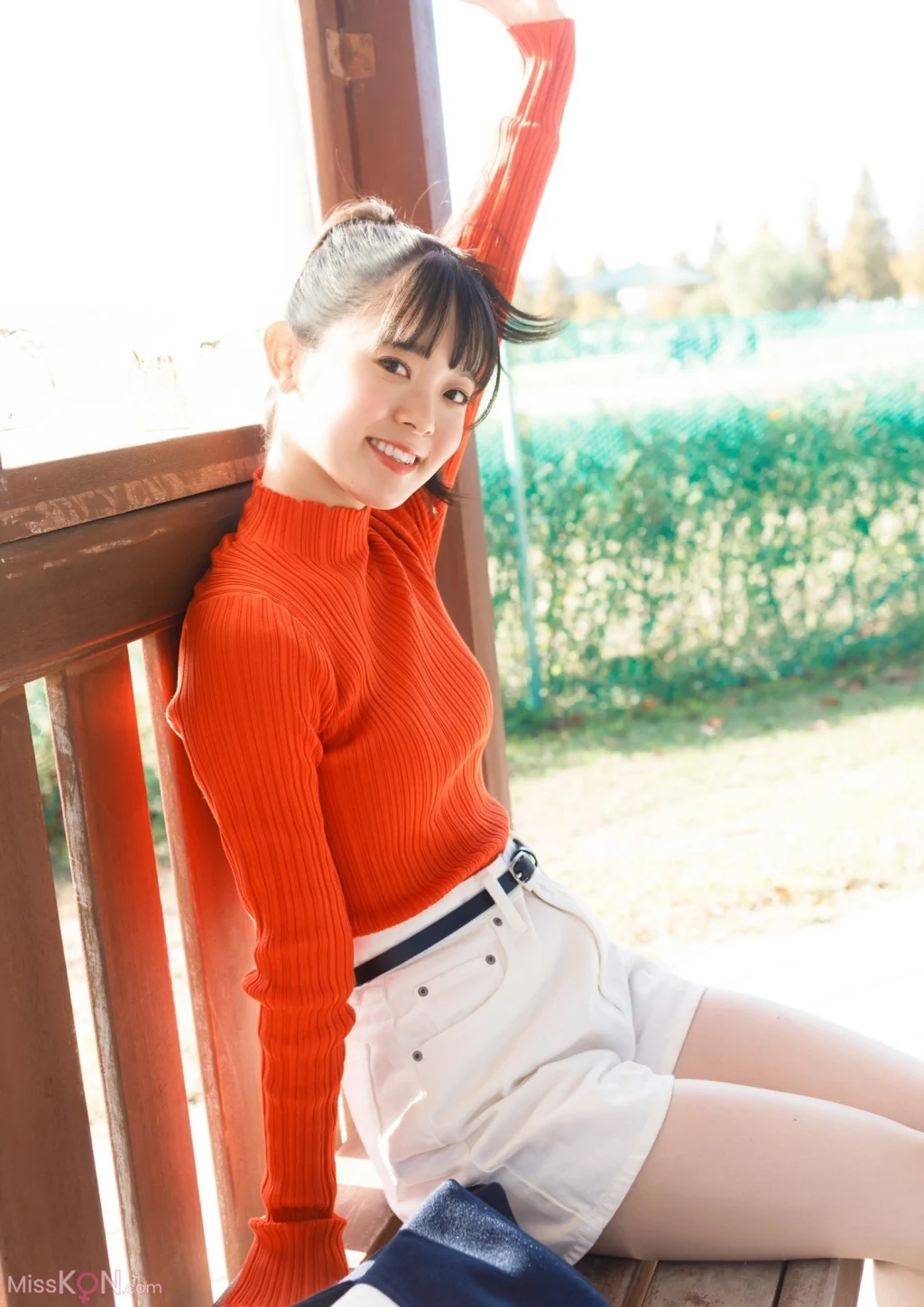 [JP] Nozomi Nirei (楡井希実):【デジタル限定 YJ PHOTO BOOK】写真集「釜山でも爆発してた」 (59 photos)