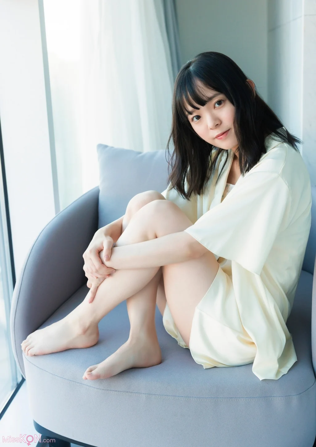 [JP] Nozomi Nirei (楡井希実):【デジタル限定 YJ PHOTO BOOK】写真集「釜山でも爆発してた」 (59 photos) – Page 2