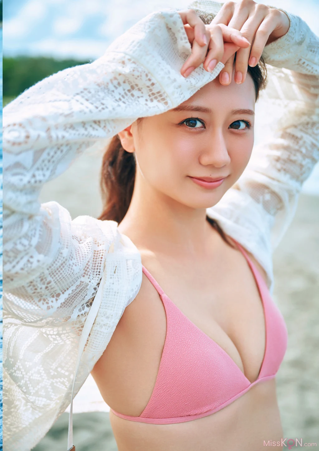 [JP] Nao Furuhata (古畑奈和): FLASHデジタル写真集 本当の私 (94 photos)