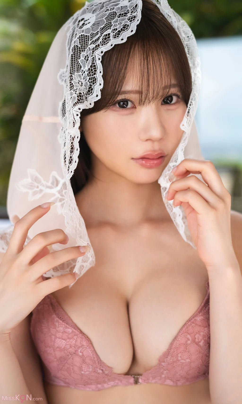 [JP] Wada Miyu (和田海佑): 1stデジタル写真集「Honeymoon～prologue～」 (68 photos) – Page 2