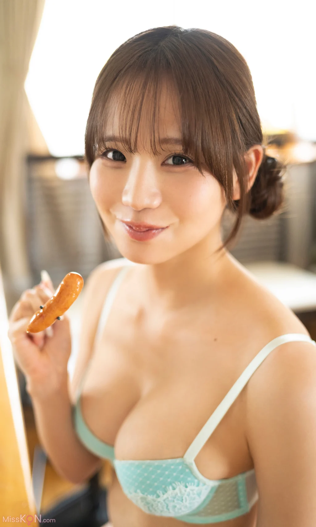[JP] Wada Miyu (和田海佑): 1stデジタル写真集「Honeymoon～prologue～」 (68 photos) – Page 2