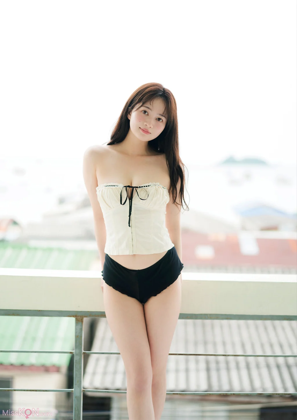 [JP] Yuna Ego (江籠裕奈): FLASHデジタル写真集 ReI DO Love (145 photos) – Page 3