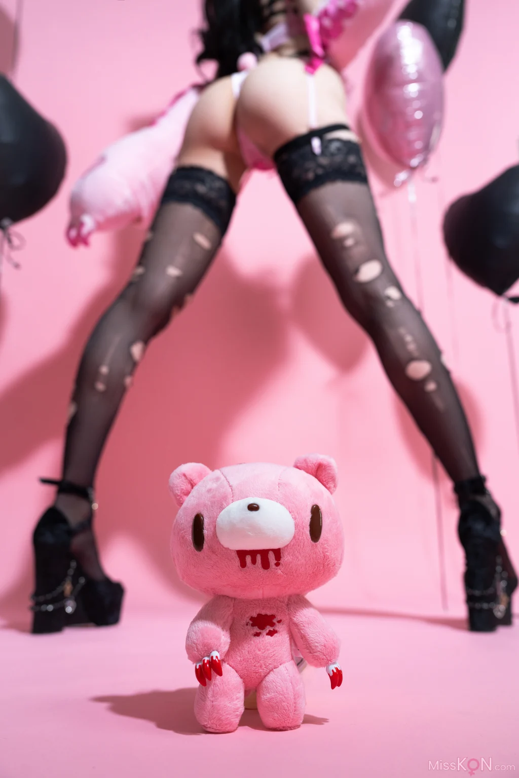 Coser@Candy_Ball: Gloomy Bear (61 photos + 8 videos)