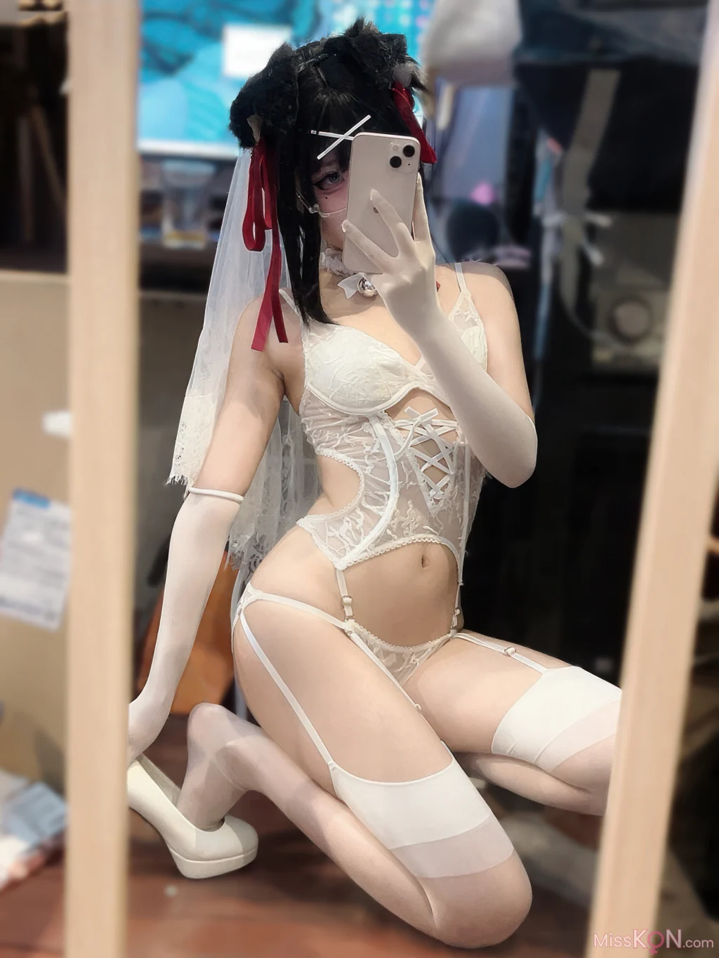 Coser@清水凪: 小狗花嫁 (37 photos + 3 videos)