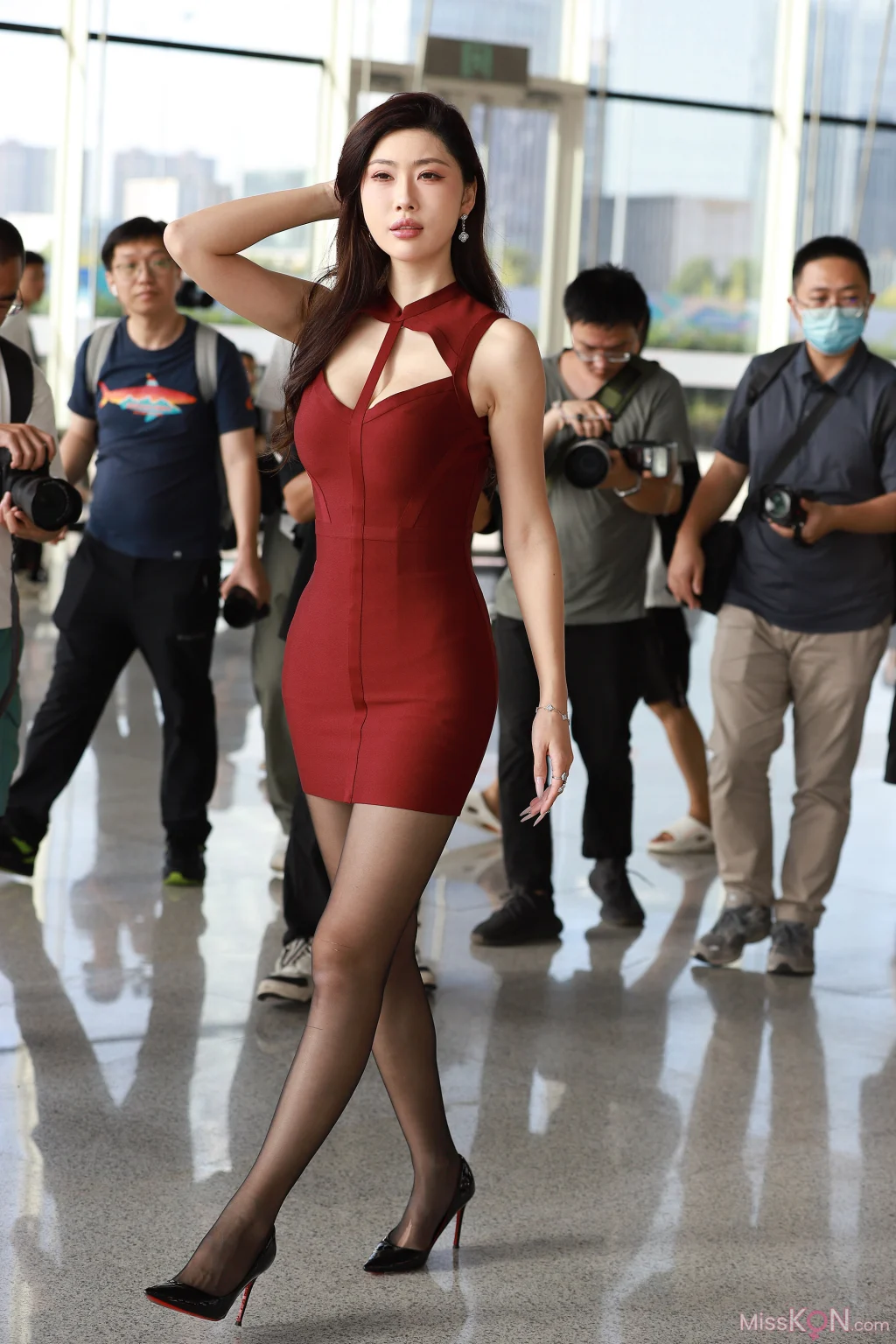 [精选街拍作品] No.5121 – 5130 (2660 photos) – Page 2