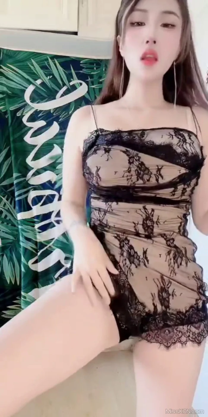微微很迷人: 快手大奶御姐 诱人录播 (96 photos + 13 videos) – Page 2