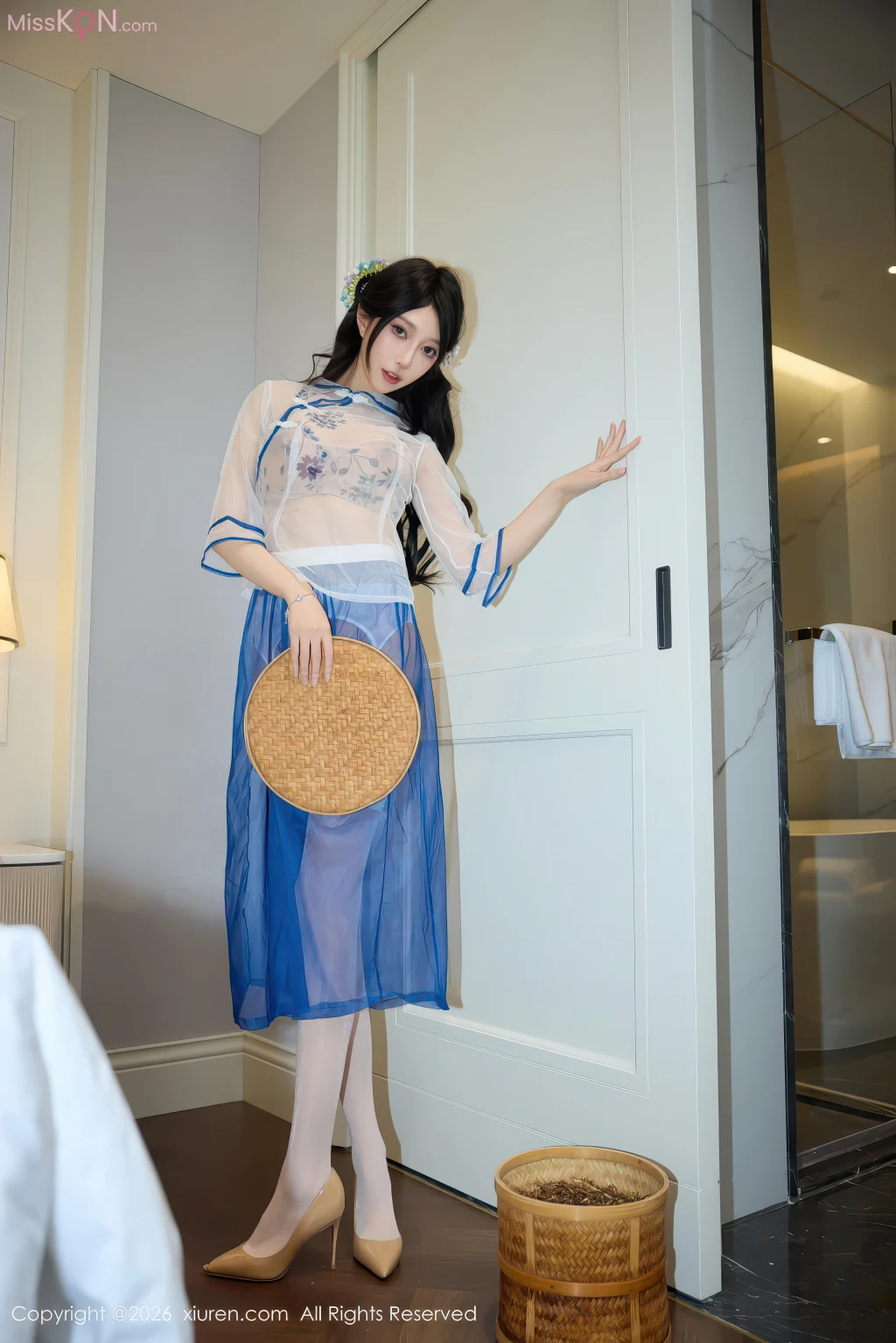 XIUREN No.11194: 玥儿玥er (67 photos)