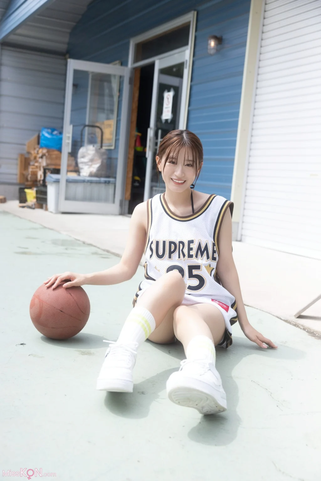 [JP] Rei Jonishi (上西怜): MySPA!【旬撮ガール 11月】2025.11 (132 photos) – Page 3