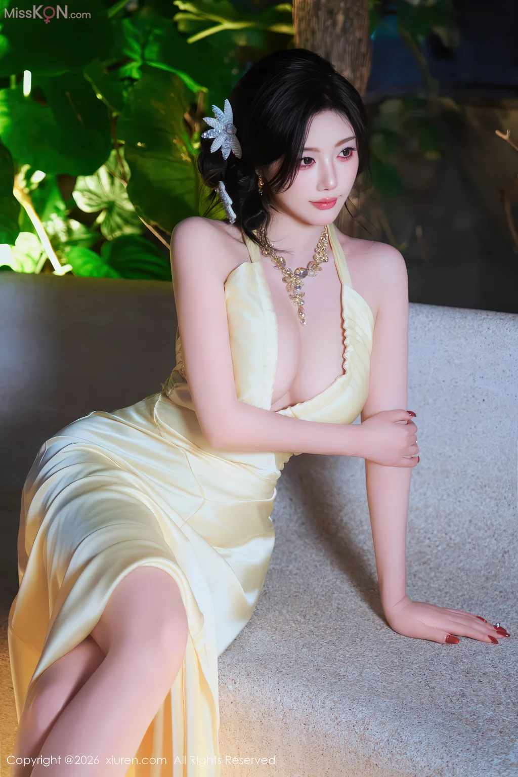 XIUREN No.11206: Yang Chen Chen (杨晨晨) (76 photos)