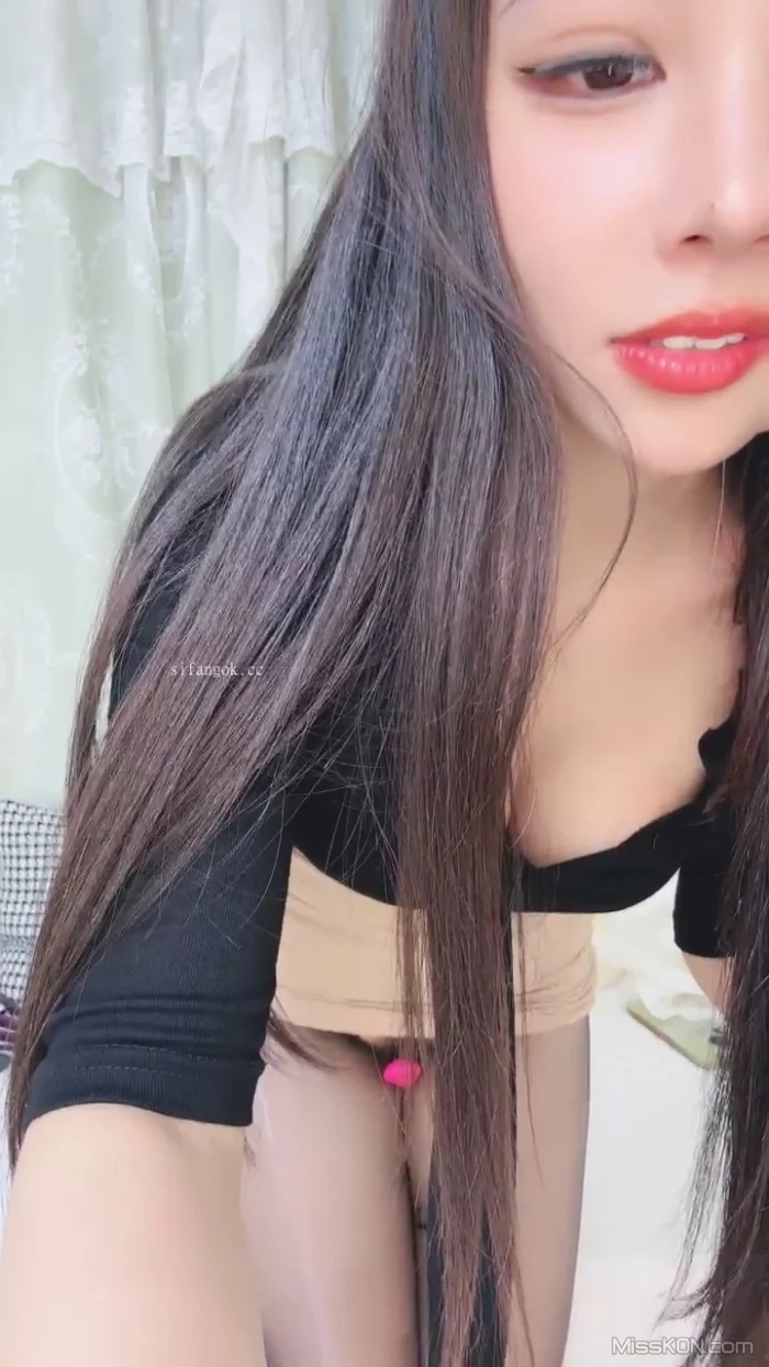 晓白: G乳御姐下海 黑丝高跟诱惑迷人 (33 photos + 3 videos) – Page 2