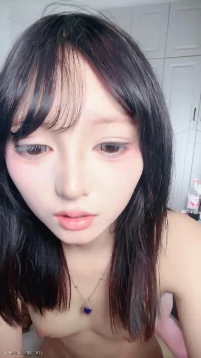 小围呐: 绝美校花学姐 尤物推荐 超萌大眼女神 (25 photos + 2 videos) – Page 2