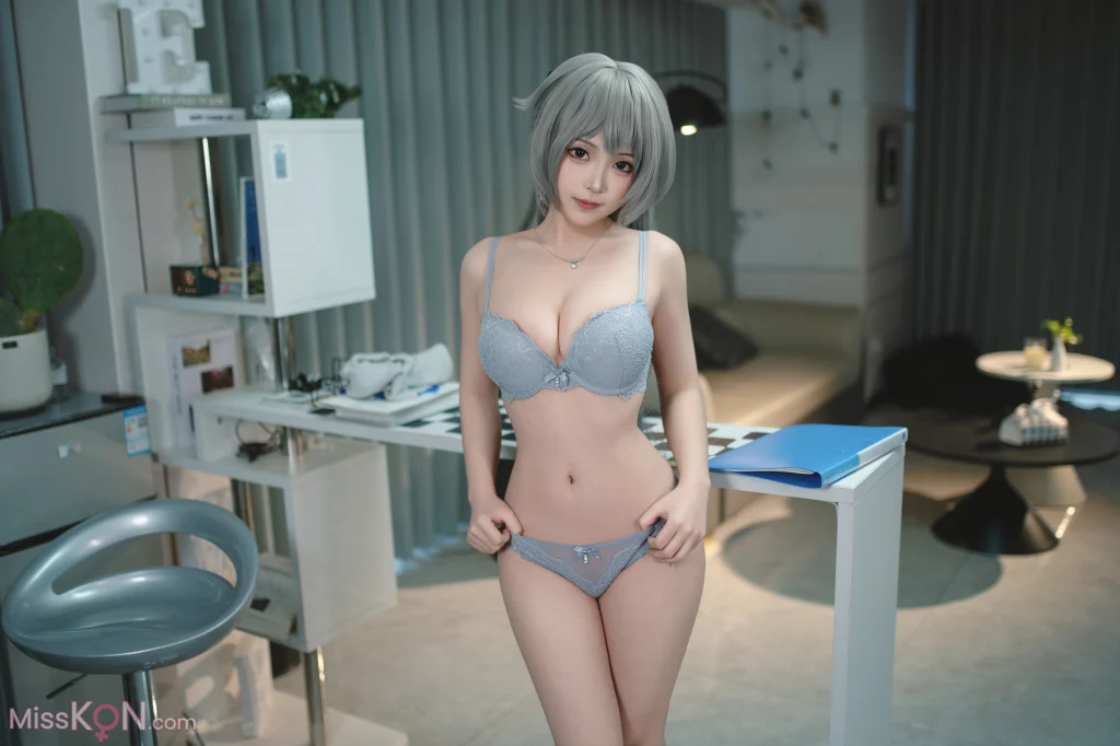 Coser@Bangni邦尼: 布洛妮娅 (崩坏) (92 photos + 7 videos)