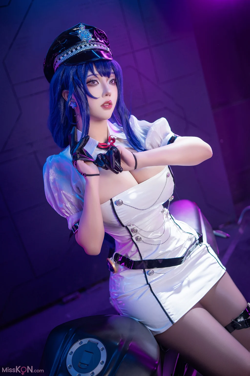 Coser@菌烨tako: 原神 雷电将军赛车 (12 photos)