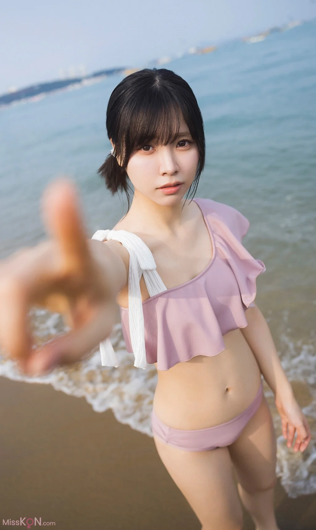 [JP] Liyuu:【オールアザー版】Liyuu 2nd写真集 ヒトミ (118 photos) – Page 2