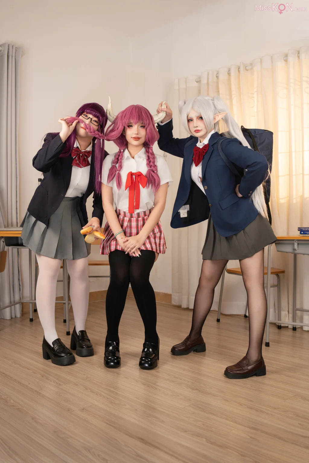 Coser@PuyPuy: Aura JK & 阿乌拉 JK & 芙莉莲 & 菲伦 (204 photos + 29 videos)