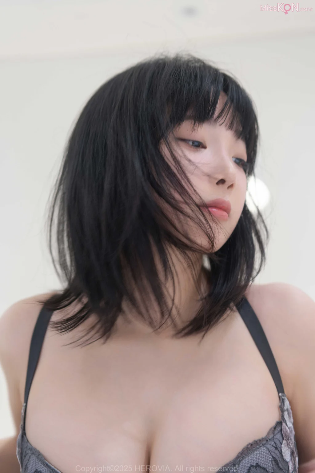 [Herovia] Kang In-kyung (강인경): October Pictorial (100 photos)