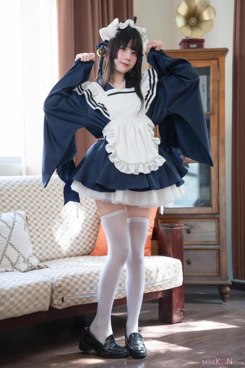 Coser@清水凪: 猫体工学 (55 photos)