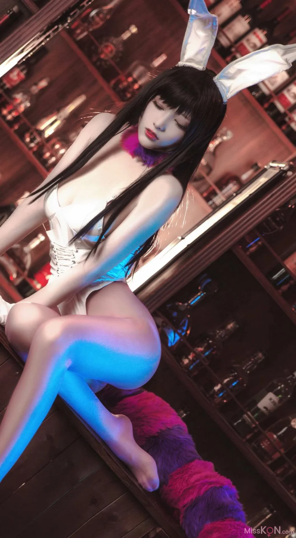 Coser@起司块wii: 恶魔姐姐兔女郎 (27 photos)