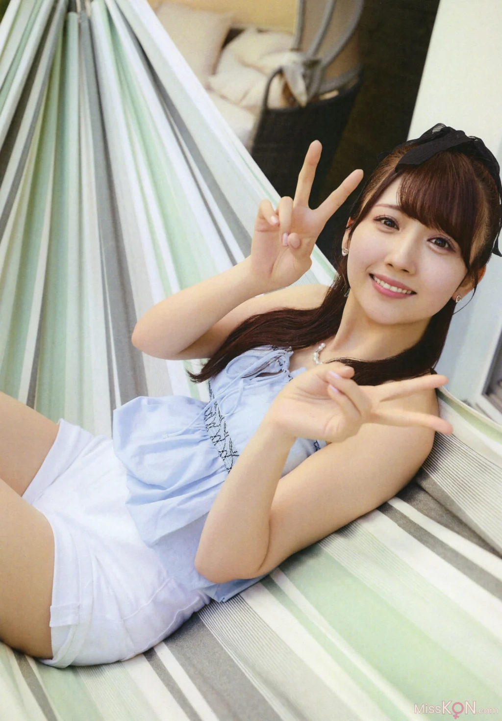 [JP] Mei Okada (岡田夢以): 1st写真集「Mei」 (112 photos)
