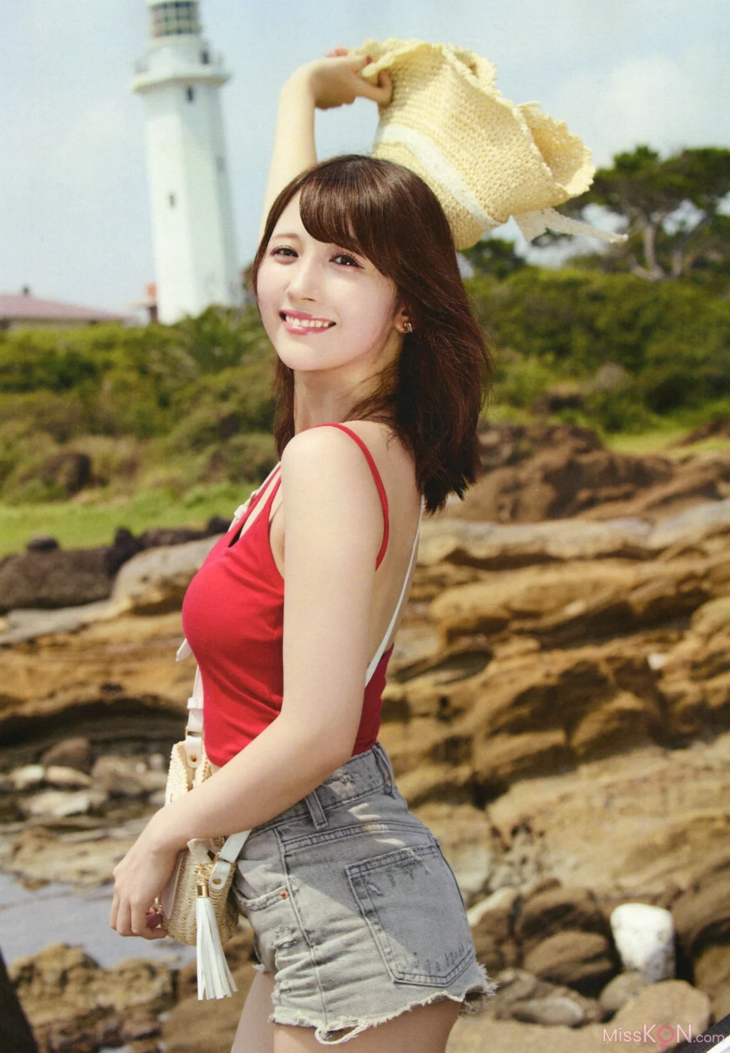 [JP] Mei Okada (岡田夢以): 1st写真集「Mei」 (112 photos) – Page 2
