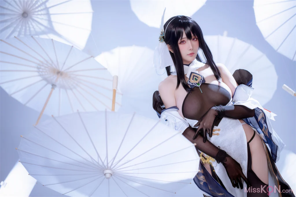 Coser@星之迟迟Hoshilily: Azur Lane Chen Hai 碧蓝航线 镇海改 (44 photos)