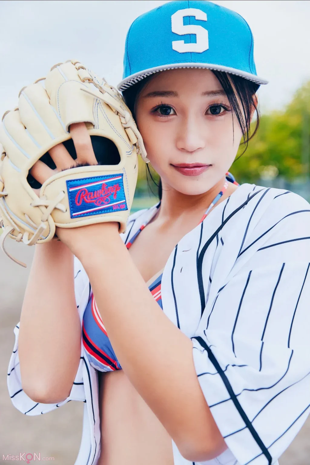 [JP] Rino Matsumoto (松本里乃): FRIDAYデジタル写真集 MAX124km_h ストレートに魅せられて (53 photos)