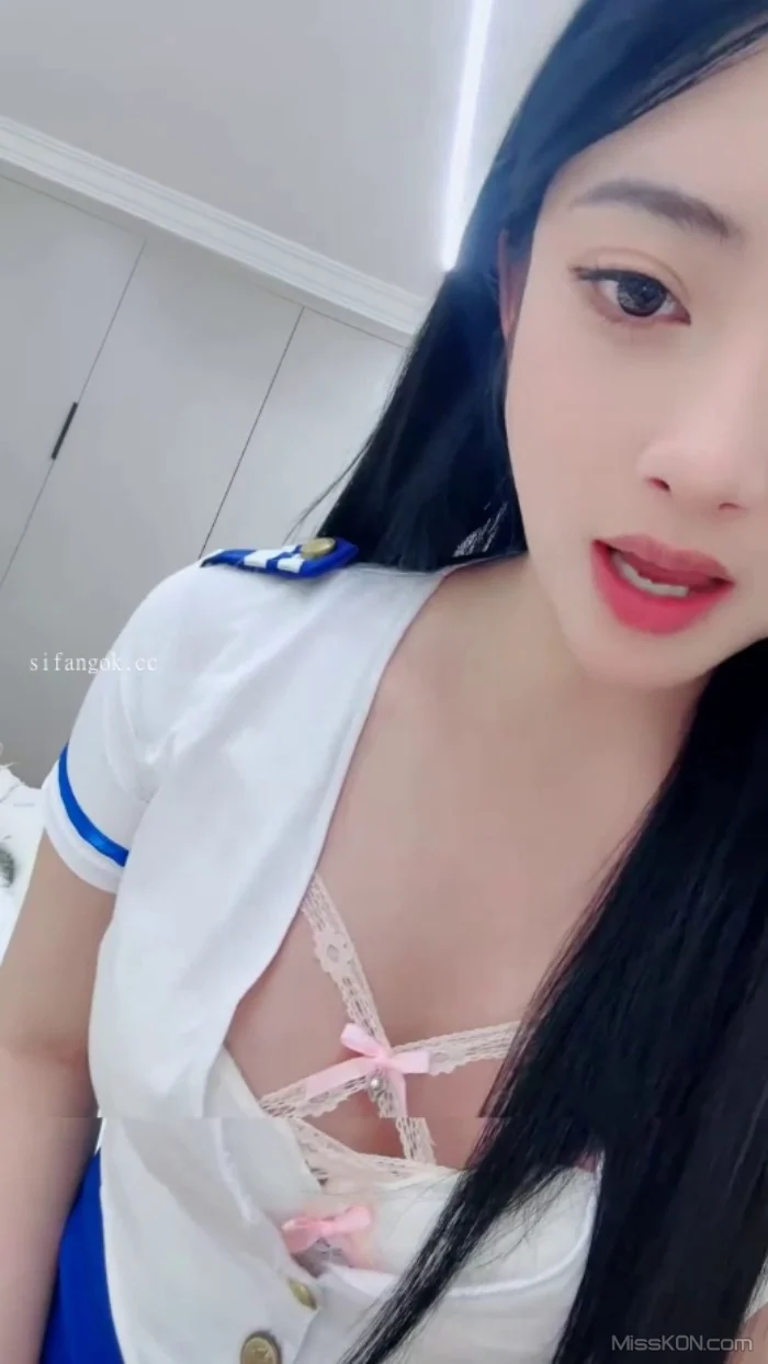 小高原: 可爱校花 付费作品 (24 photos + 2 videos) – Page 2