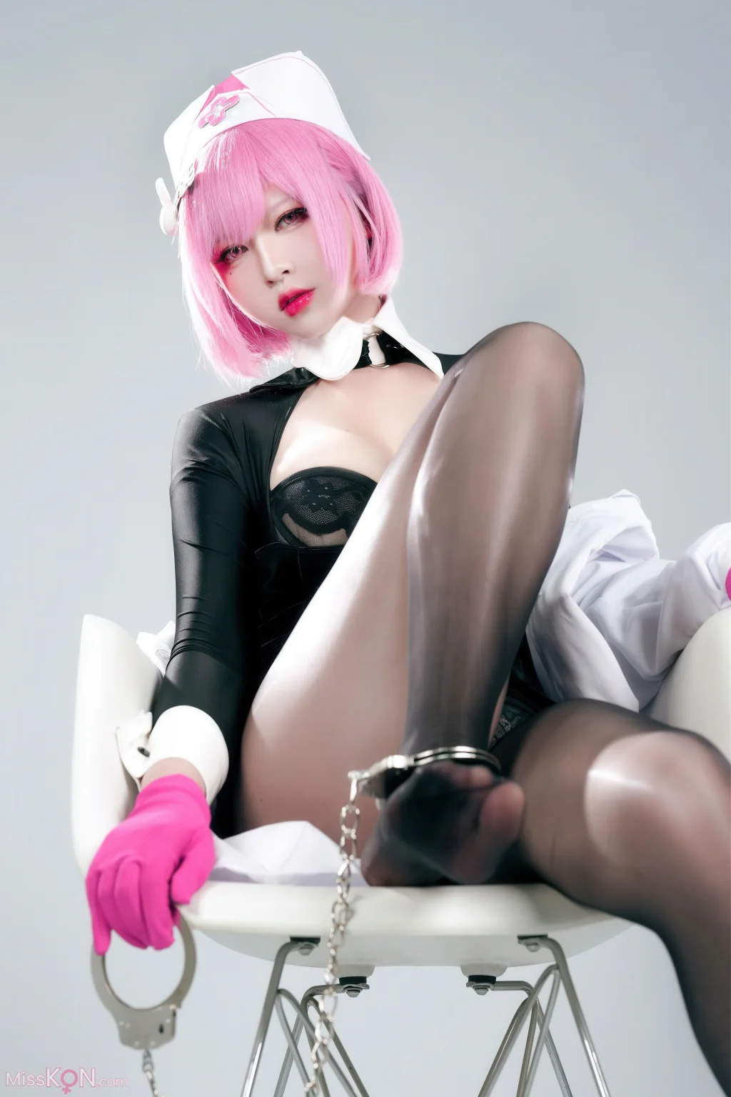Coser@半半子: 王医生 (56 photos)