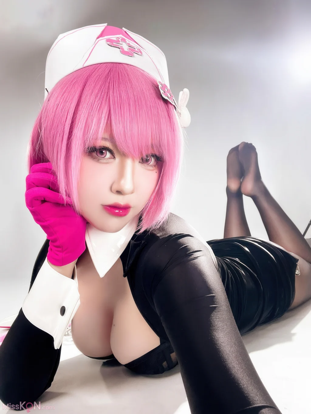 Coser@半半子: 王医生 (56 photos) – Page 2