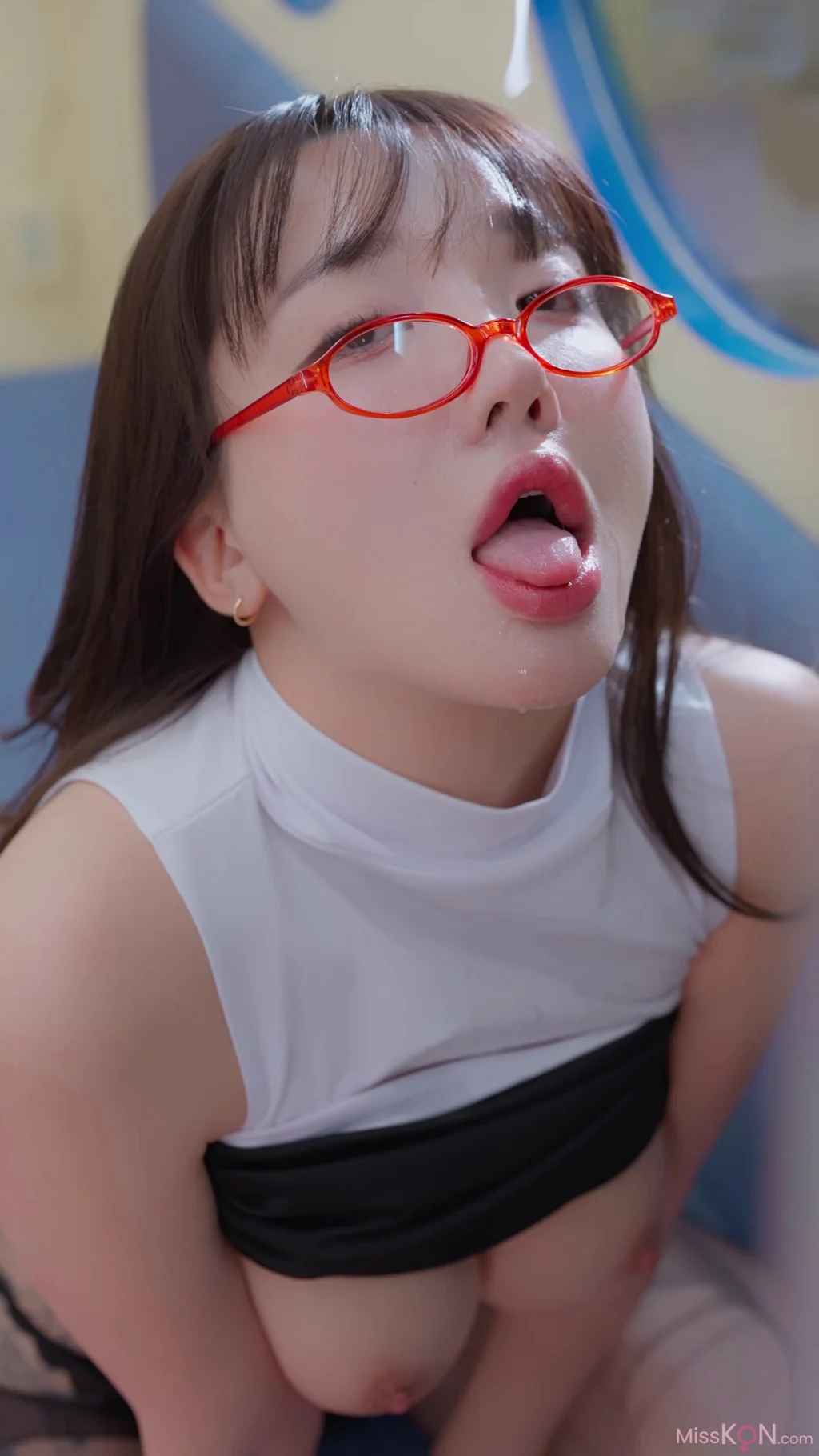 Son Ye-Eun (손예은): Night Shift (96 photos + 2 videos) – Page 3