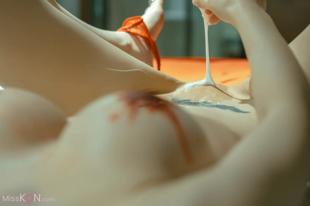 Coser@鹿八岁: 新婚小故事 (108 photos + 1 video) – Page 3