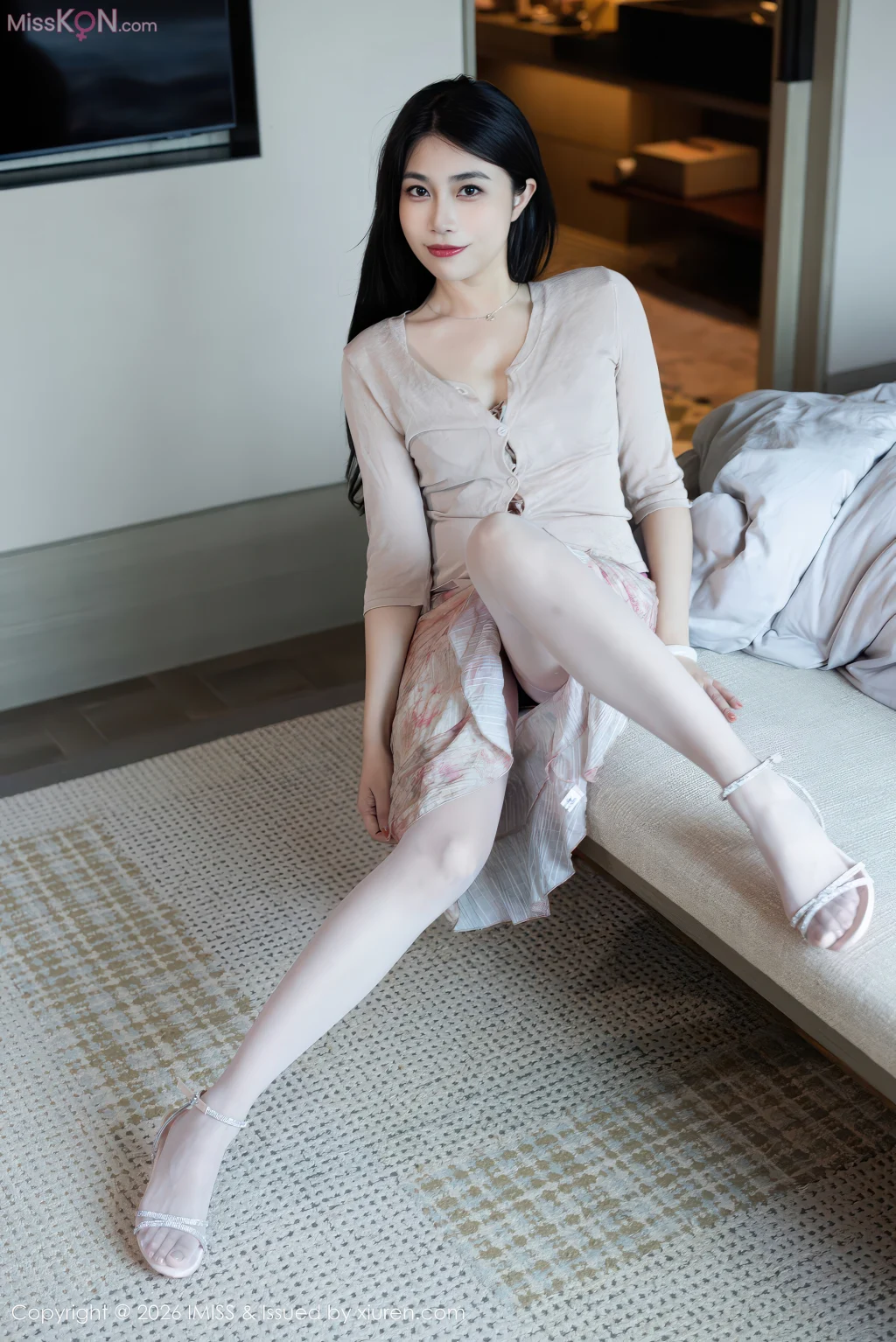 IMISS Vol.804: 许诺Sabrina (56 photos)