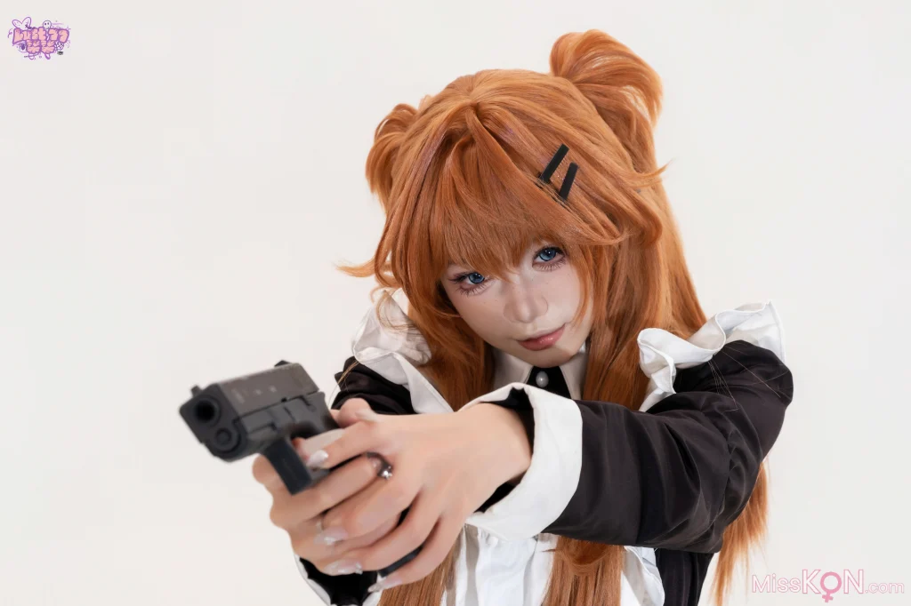 Coser@柒柒要乖哦: EVA 明日香女仆 (68 photos)