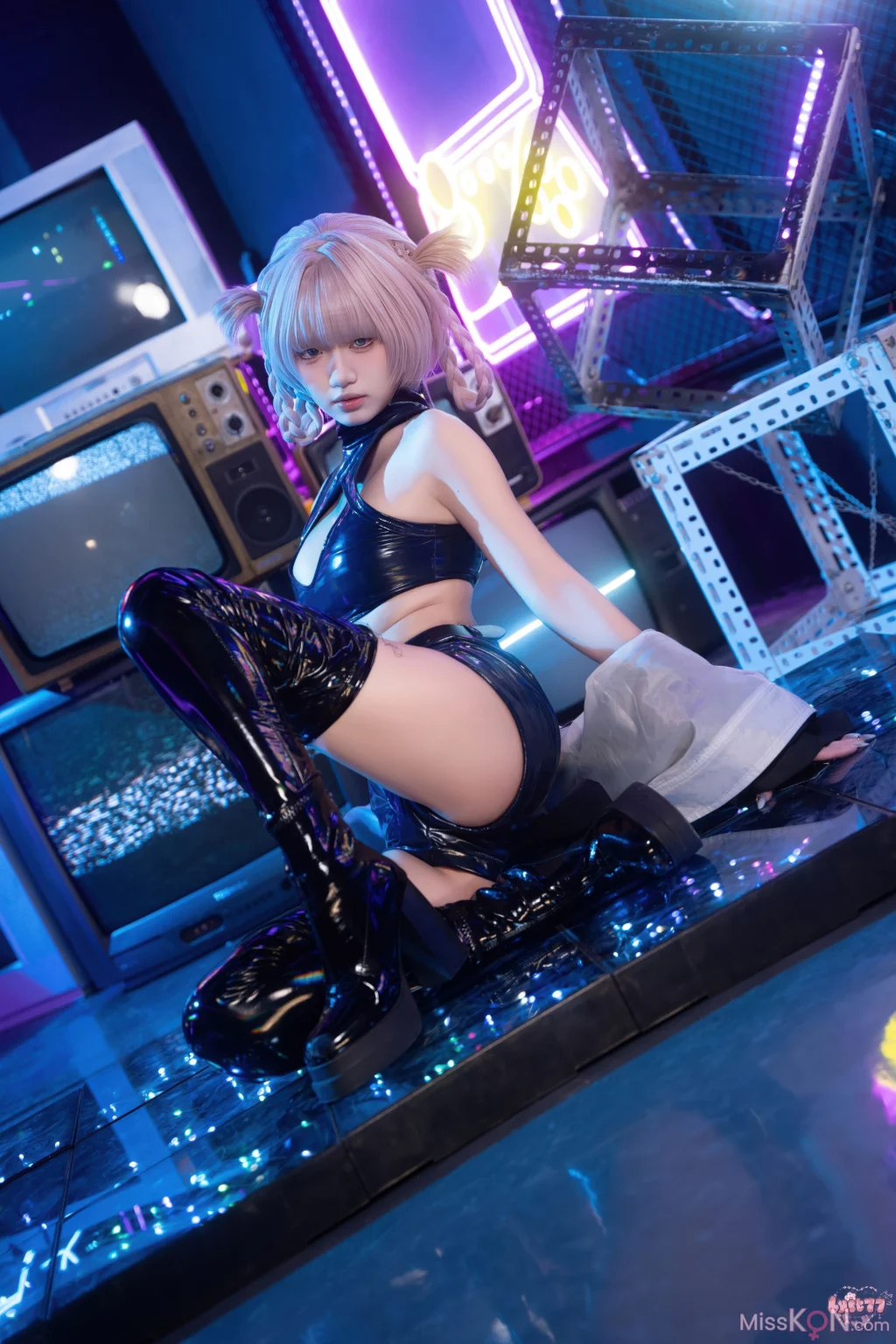 Coser@柒柒要乖哦: 常服小荠 (41 photos + 1 video) – Page 2