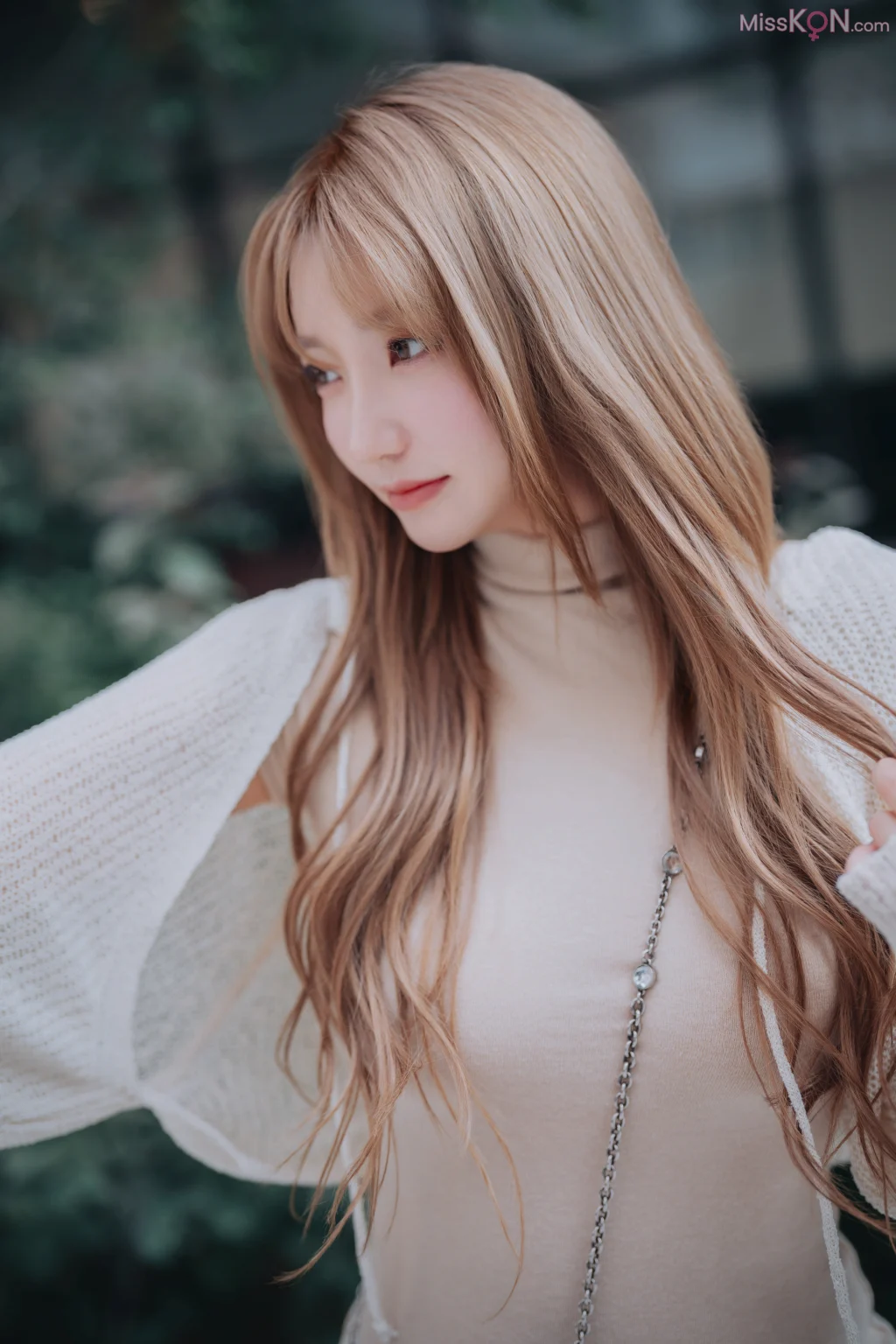 DJAWA Photo – Son Ye-Eun (손예은): Happy Solo Birthday (251 photos)