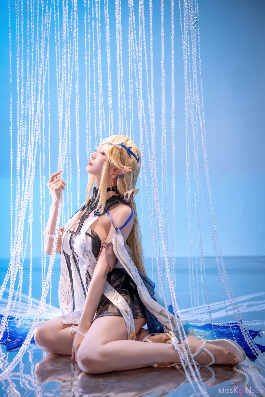Coser@星之迟迟Hoshilily: 鸣潮 卡提希娅 (31 photos)