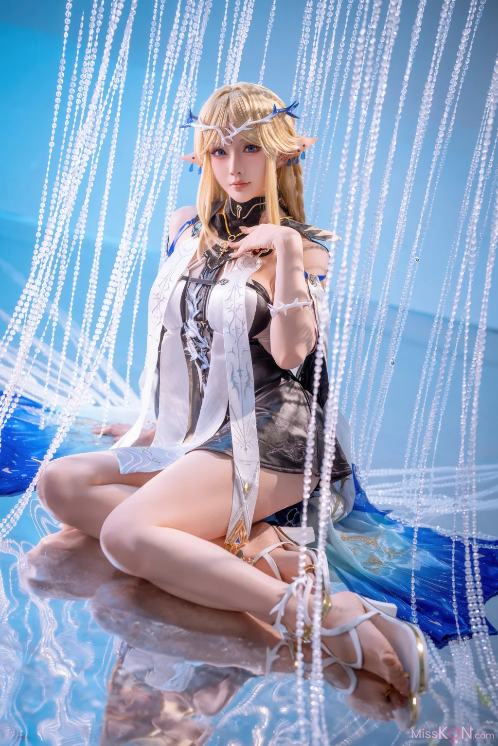 Coser@星之迟迟Hoshilily: 鸣潮 卡提希娅 (31 photos)