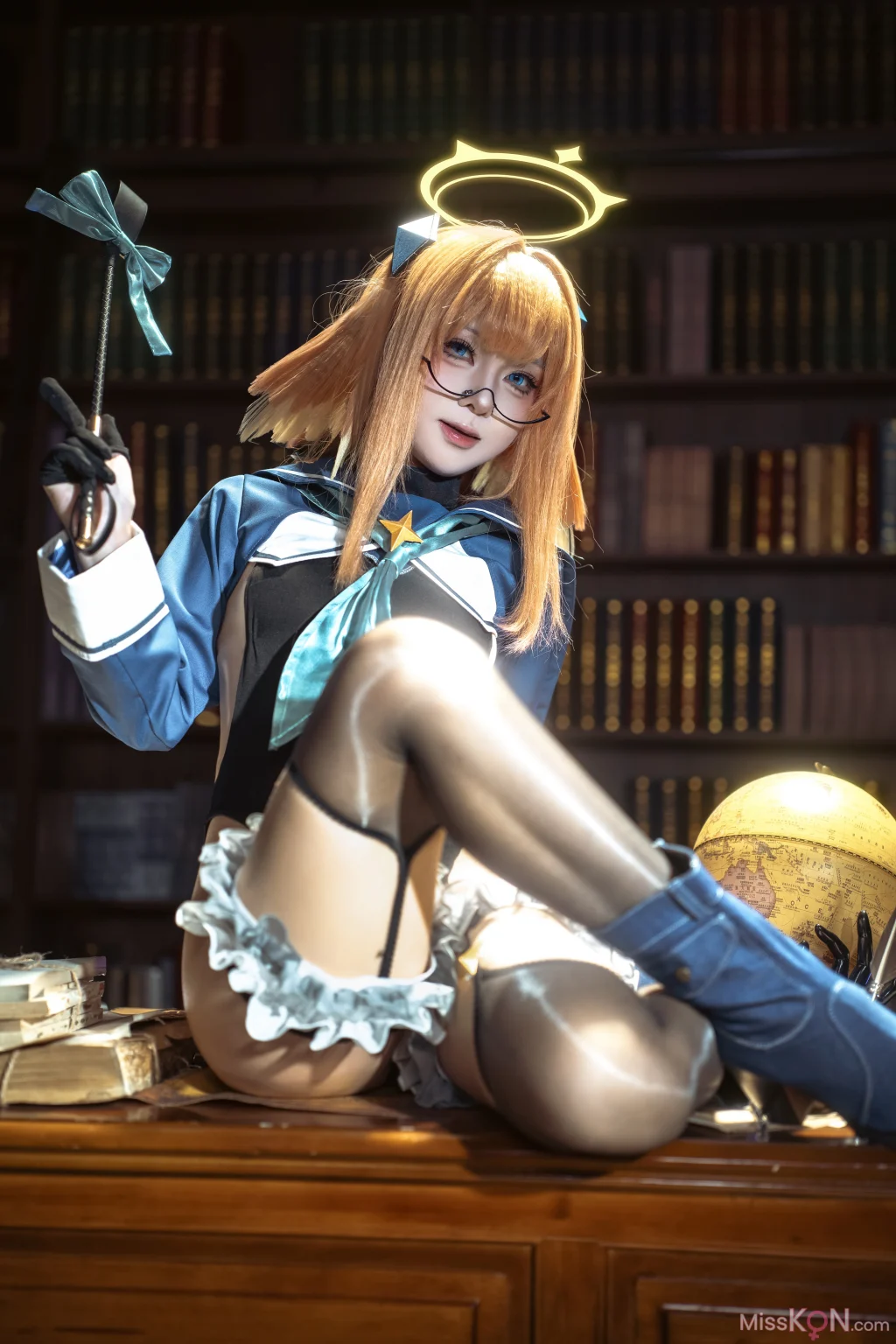 Coser@矢量鱼: 蔚蓝档案 志美子 (50 photos)