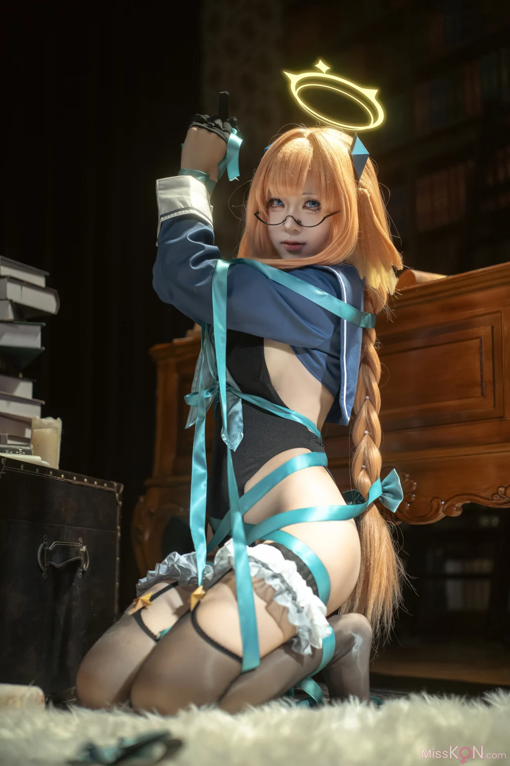 Coser@矢量鱼: 蔚蓝档案 志美子 (50 photos)