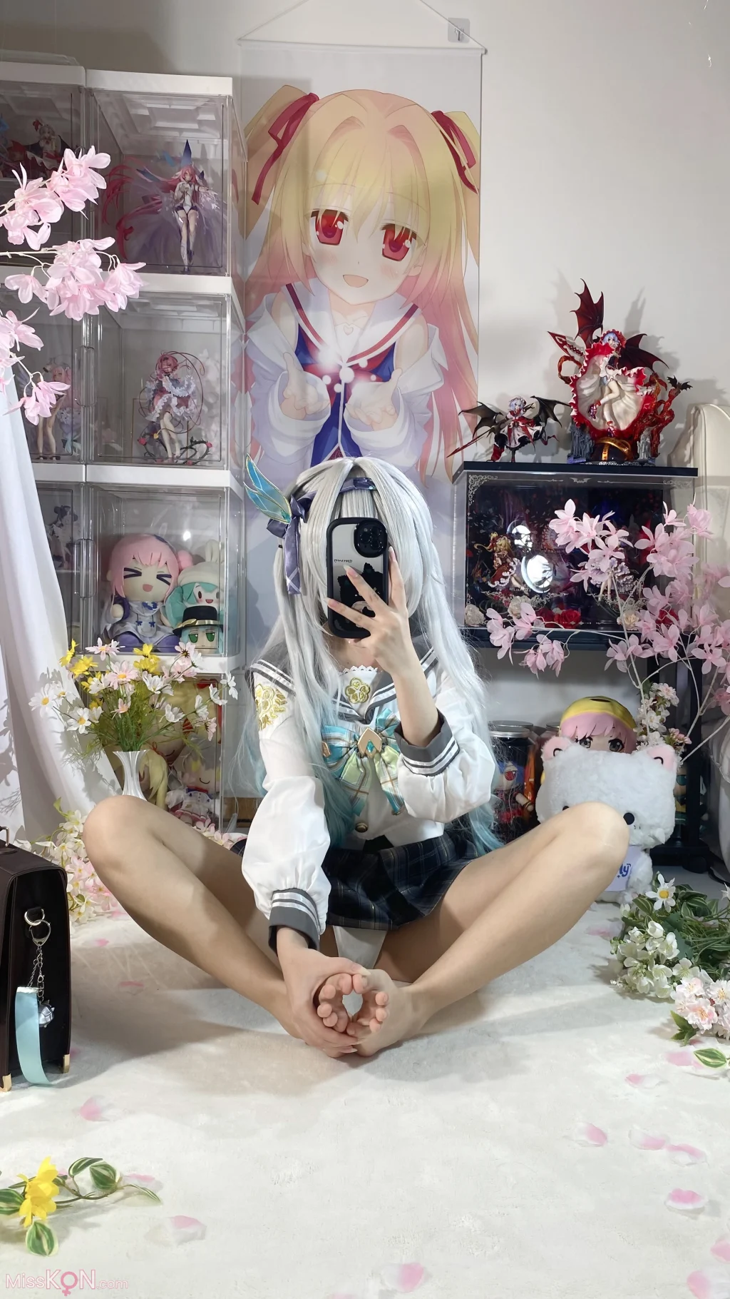 Coser@白栎Shirly: 春日流萤 (130 photos + 25 videos)