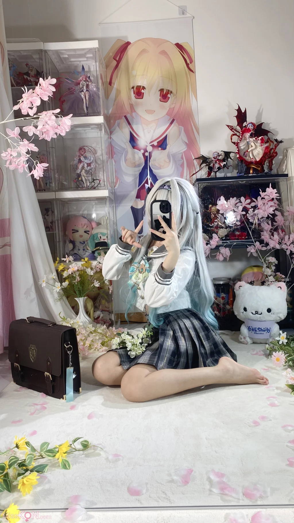 Coser@白栎Shirly: 春日流萤 (130 photos + 25 videos)