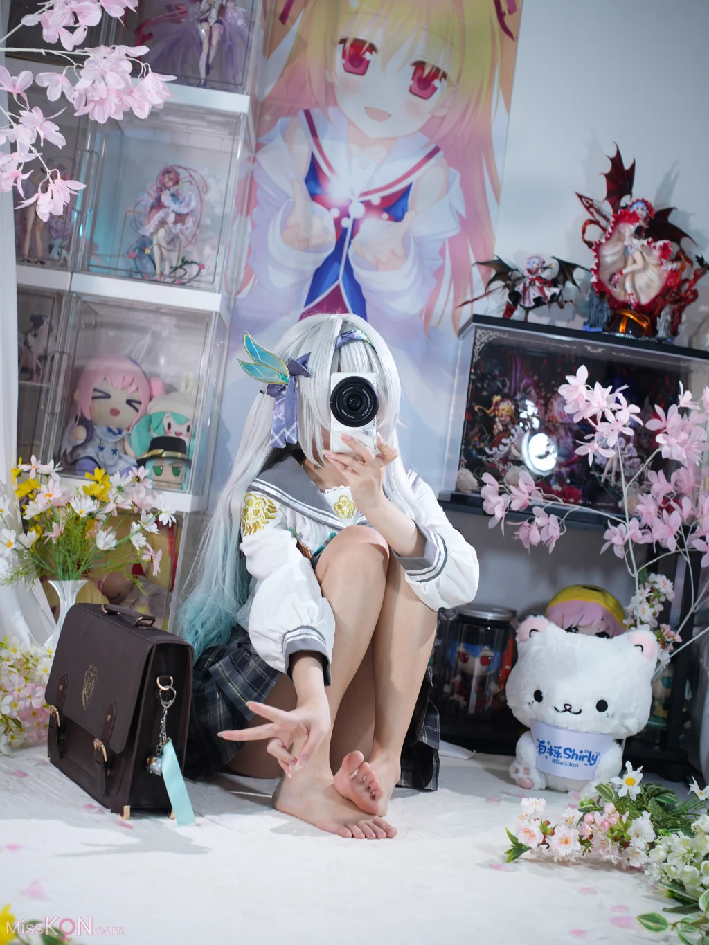 Coser@白栎Shirly: 春日流萤 (130 photos + 25 videos) – Page 2
