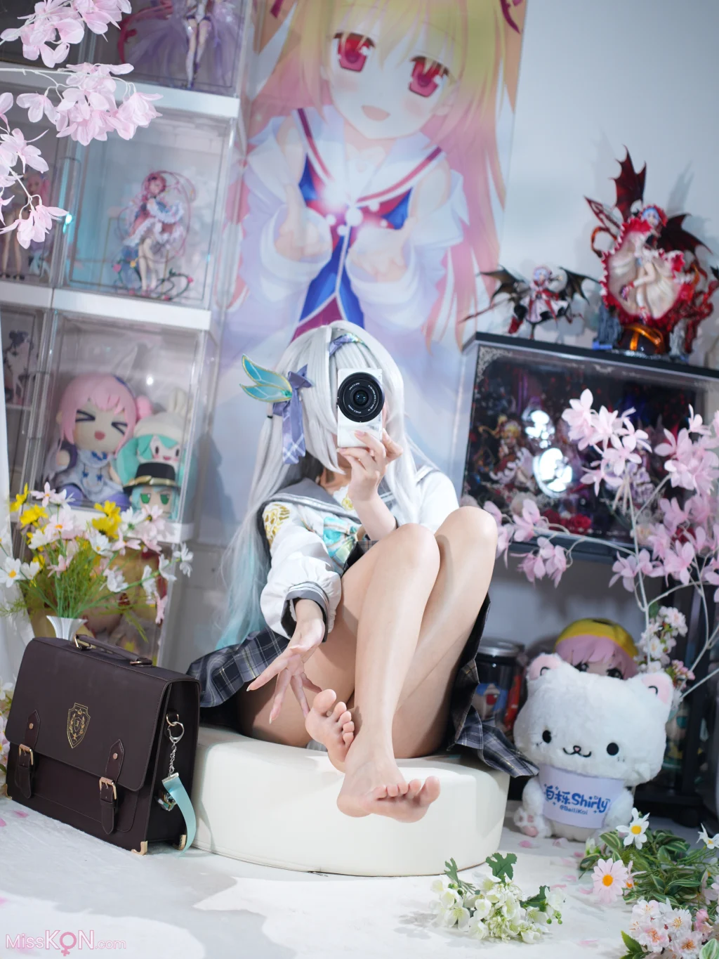 Coser@白栎Shirly: 春日流萤 (130 photos + 25 videos) – Page 2