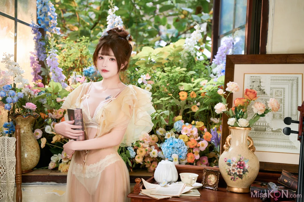 Coser@鹿八岁: 深林的洁白花语 (105 photos + 1 video)